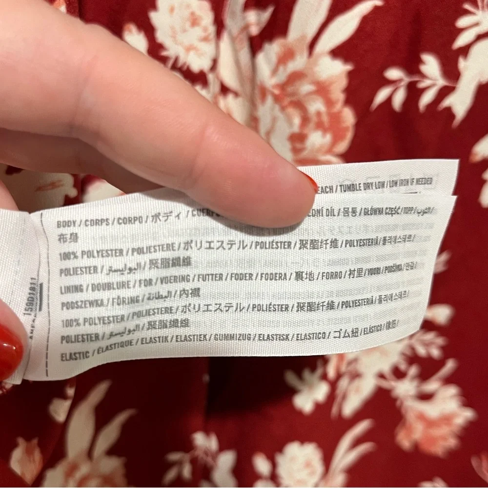 NWT Abercrombie & Fitch Off-the-Shoulder Floral Mini Dress, Size Medium. - Picture 10 of 10